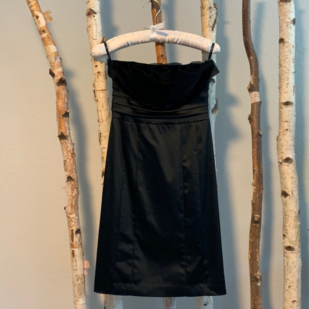 NWOT BeBe Black Strapless Dress